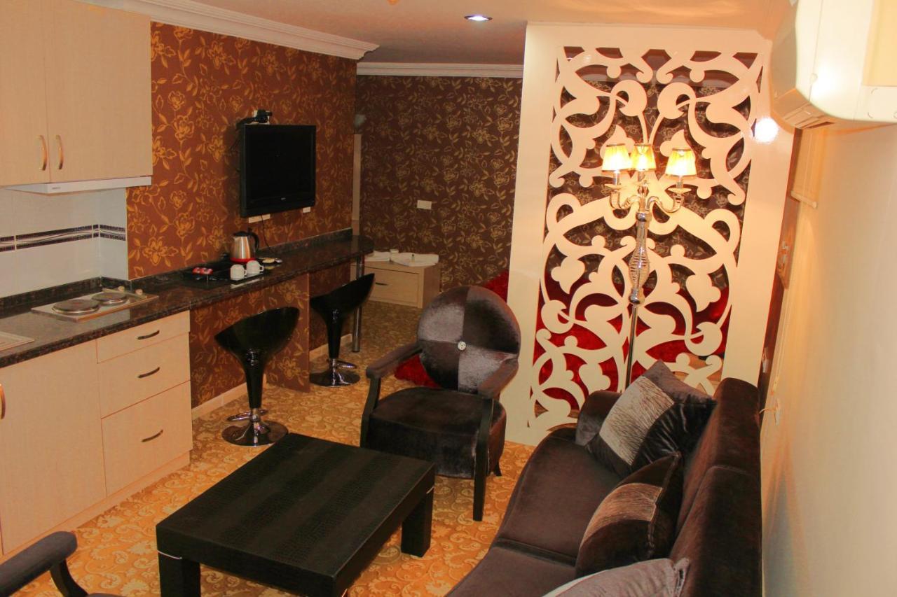 Berrak Su Hotel Анталия Екстериор снимка