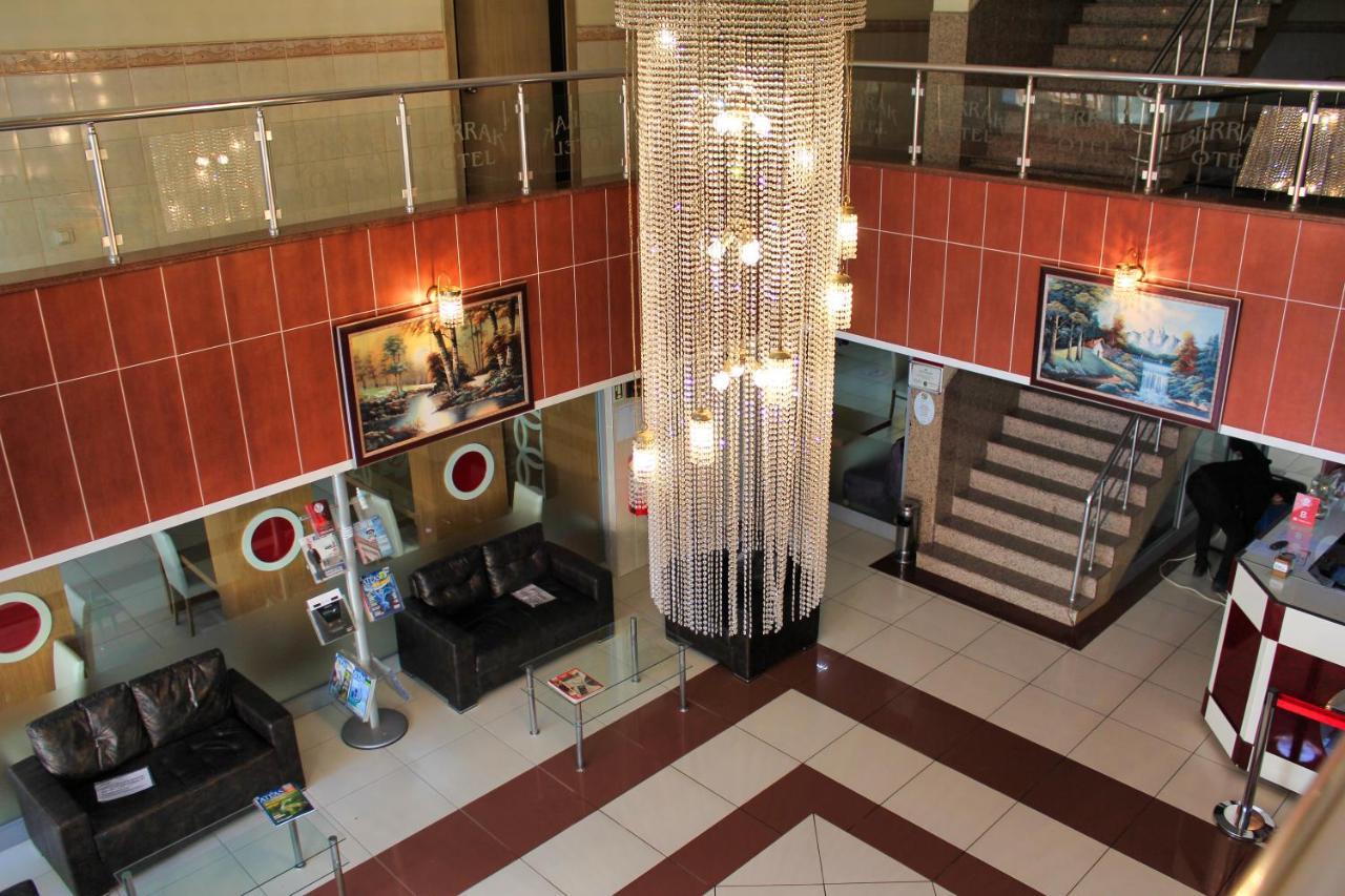 Berrak Su Hotel Анталия Екстериор снимка