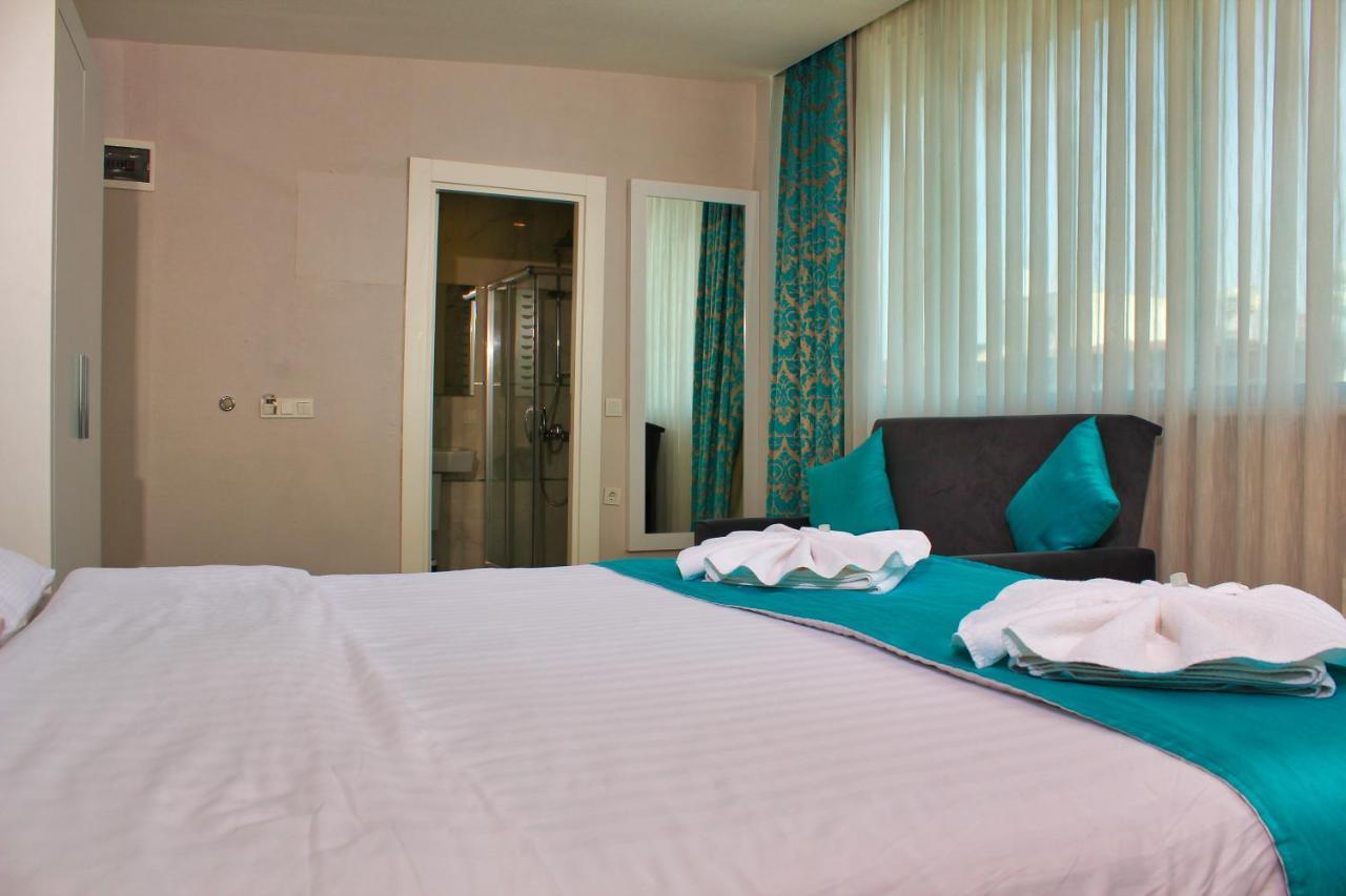 Berrak Su Hotel Анталия Екстериор снимка
