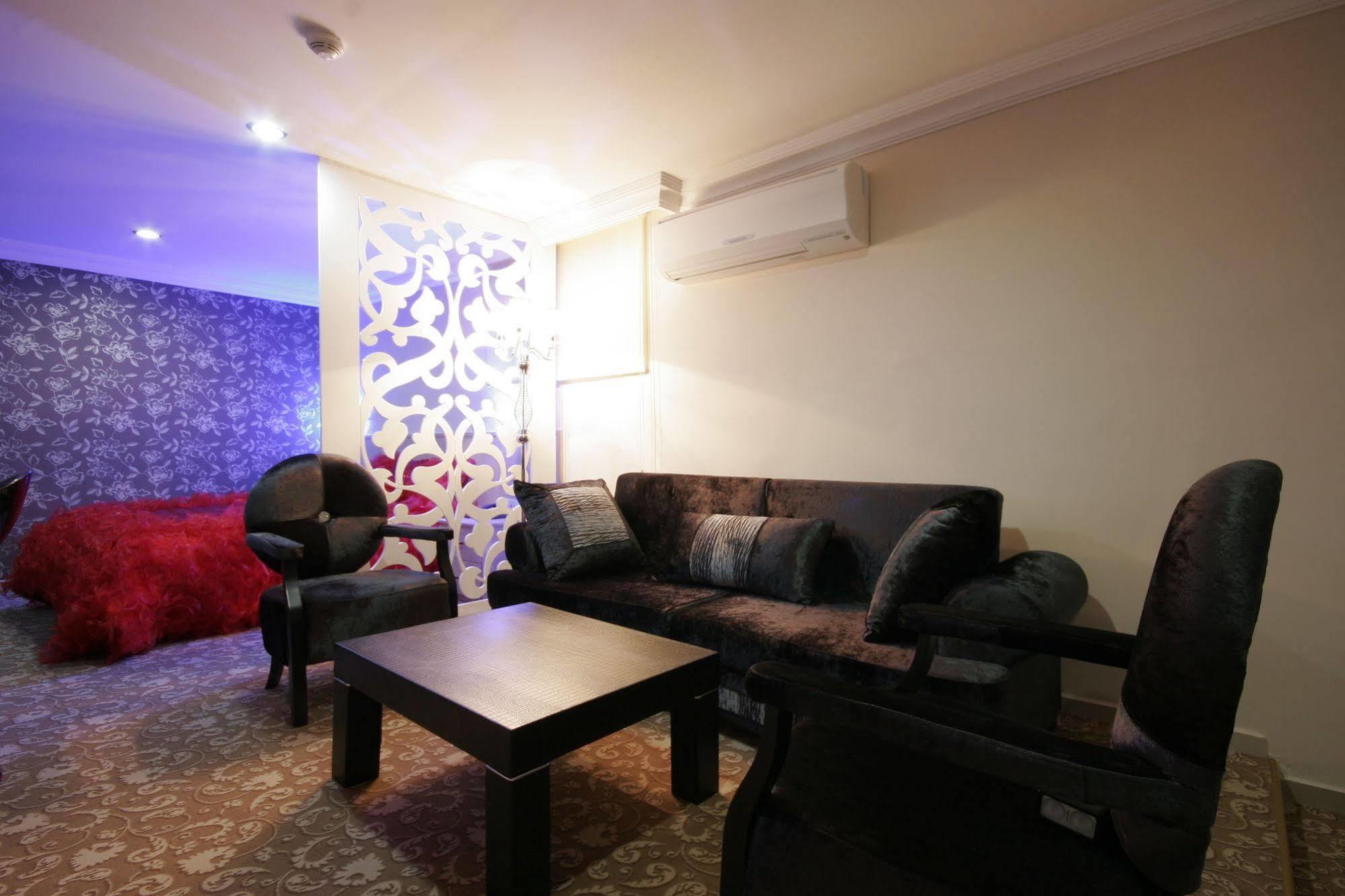 Berrak Su Hotel Анталия Екстериор снимка