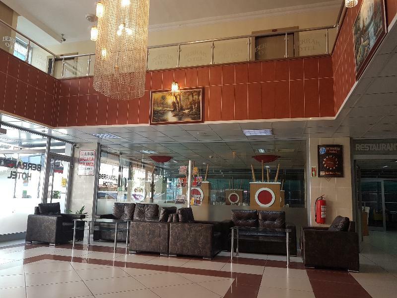 Berrak Su Hotel Анталия Екстериор снимка